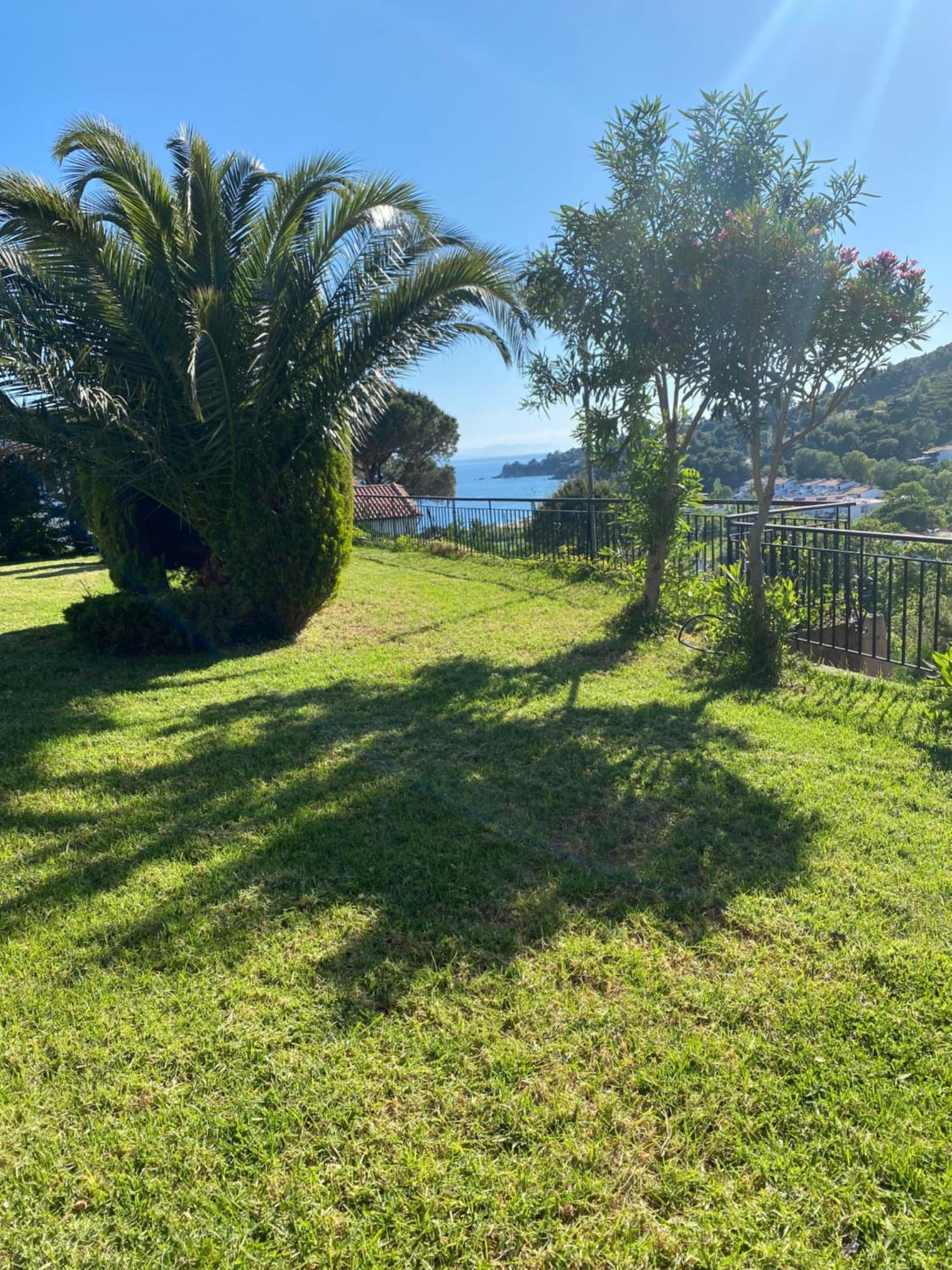 Villa Xanthippi Agia Paraskevi  Exteriör bild