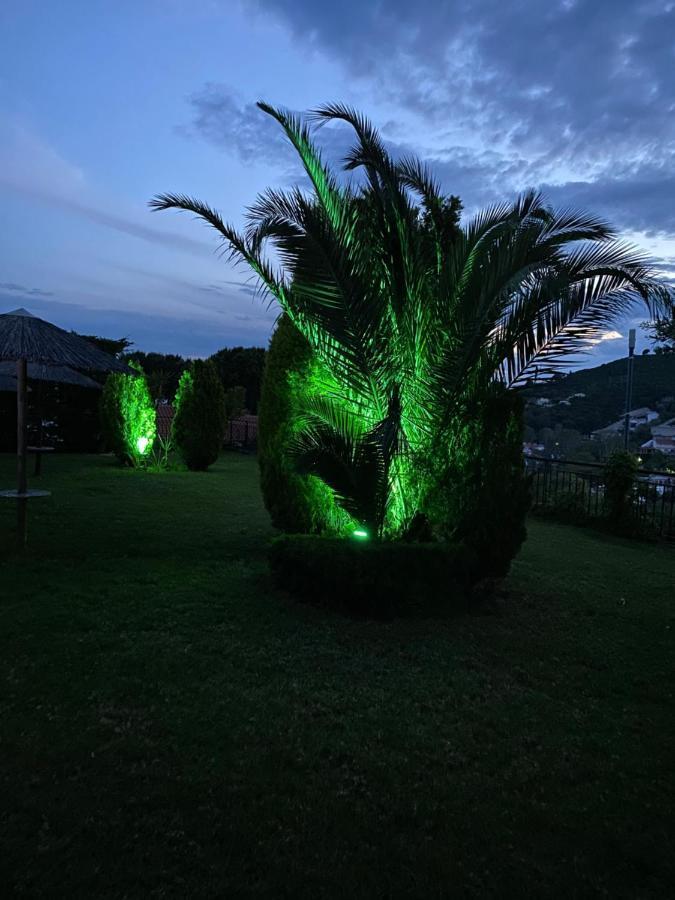 Villa Xanthippi Agia Paraskevi  Exteriör bild